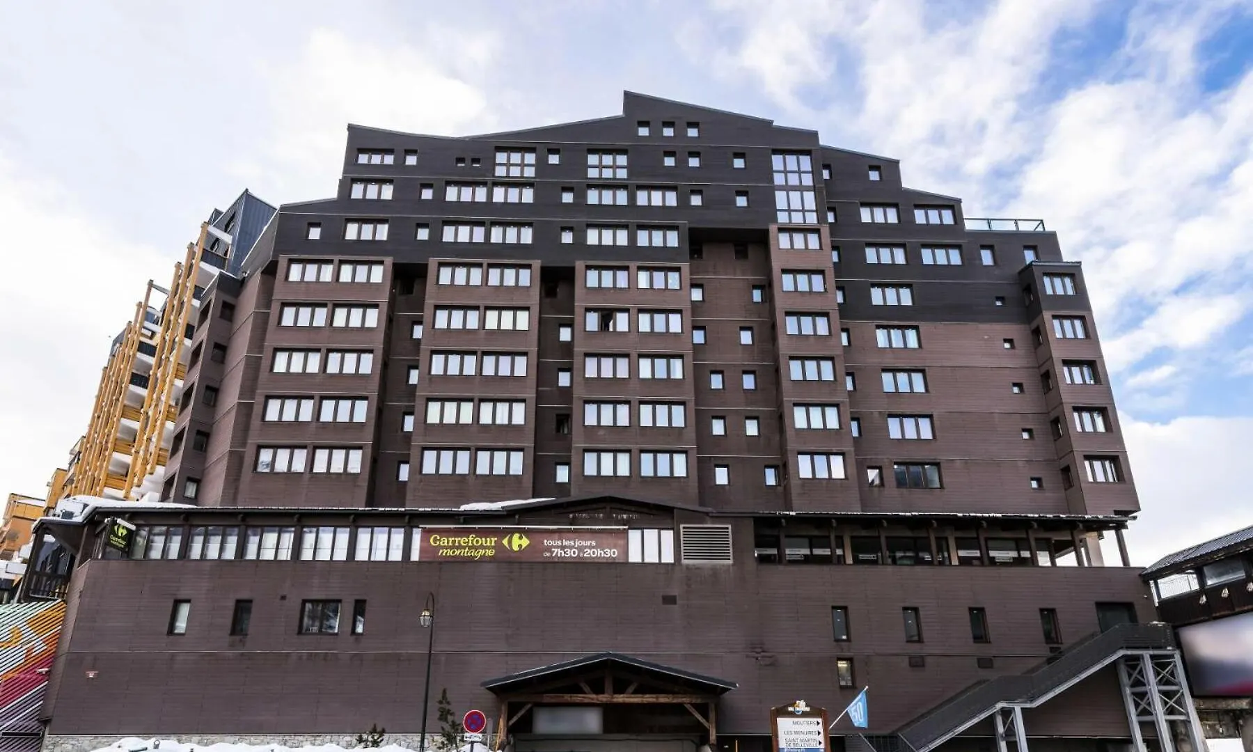 Apartment Residence Arcelle - Val Thorens Location: Confortable Appartement Dans La Rue Pietonne Mae-9060